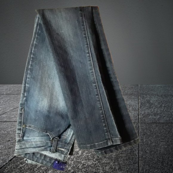 Miley Cyrus Max Azria Straight Leg Jeans Juniors Size 5 - Picture 9 of 9